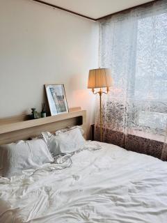 i강남 신사 역에서 3분 가로수길 조용한 안심귀가 #Gangnam Sinsa #Garosugil Front #Premium Stay #City View - 9