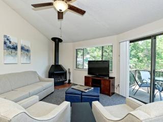 Treetop Bungalow - Community Pool Hot Tub #18 - 9