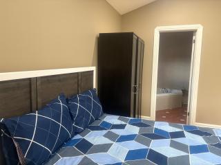 Windsor Home Room 4 - 7