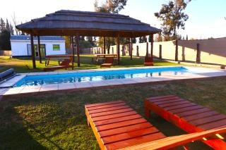 Cabañas Willy verde con pileta climatizada y parque en Mendoza - Las Compuertas - 0