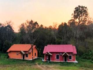 Quiet Lodge - - 8