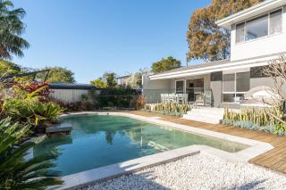 Diamond Head Manor - Pool, Water Views, Central - Budgewoi - 3