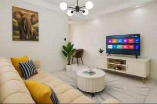 Stylish 1BR Penthouse kilimani, free Parking, Near CBD,Wifi,Netflix - Nairobi - 0