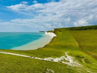One bed Apartment with Parking - Seaford - 0