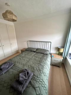 One bed Apartment with Parking - 5