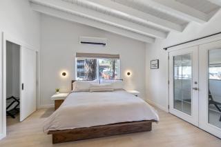 South Lake Chalet Boutique Suites - walk to Heavenly & Lake Tahoe - 6