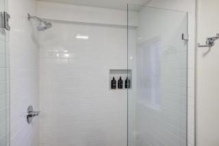 South Lake Chalet Boutique Suites - walk to Heavenly & Lake Tahoe - 4