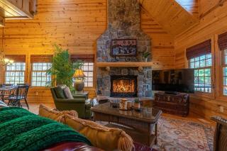 Cedarwood Lodge - 1