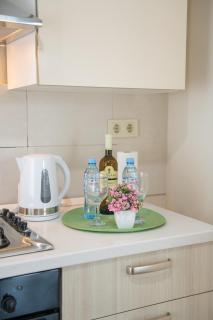 Cozy stay rentals - cozy & bright apartment with 1BR in Tbilisi - 7