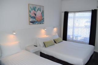 Ship Inn Motel - 1