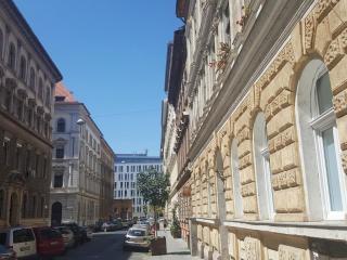 happy home POP - Budapest - 4