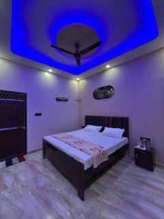 Shyam Residency - 50 mtr from Ram Mandir - Ayodhya - 4