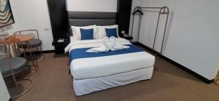 Belvilla Cozy Stays Near Airport Formerly Boss Hotel - 1