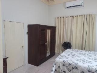 Queen Room in Kingston - Kingston - 7