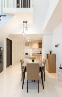 Warm & Spacious 2-Bedroom - 8