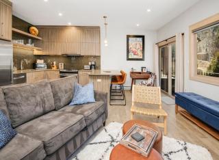 4192 Spruce Way condo - 7