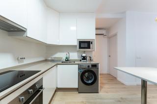 1 Bedroom Apt 85 Mts To Beach - 5