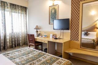 HOTEL BASERAa - Hyderabad - 7