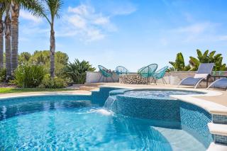 SoCal Gem Pool, Spa, Games, and Scenic Views - 0