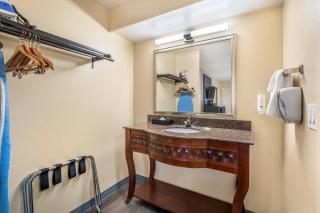 Quality Inn Klamath Falls - Crater Lake Gateway - 2