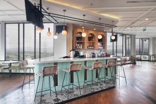 Luwansa Hotel and Convention Center Manado - Manado - 3