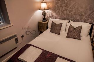 Contractor Bookers Bookdirect Save 10percent - Liverpool - 2