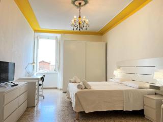 Top Floor - Panoramic Roof View - Quiet and Central - Siena - 0