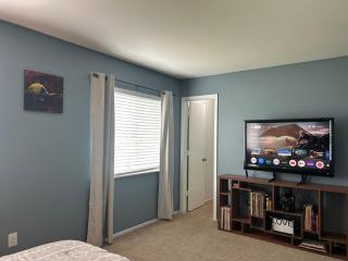 Charming 2 BDR House Close to Beaches & Shopping - Port St. Lucie - 3