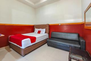 RedDoorz near Kopeng Salatiga - 0