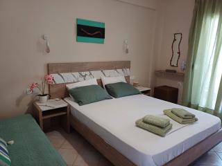 La MER Rooms Peraia - 9