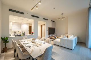 Venetian - Spacious 2BR with private terrace in JVC - 9