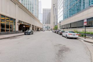 Streeterville jr 1br w steam room nr Riverwalk CHI-999 - 7