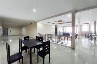 Sans Hotel Bliss Pekanbaru - - 2