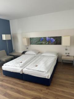 Concorde Hotel Siegen - 1