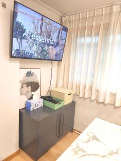 Urban Nest 12 - 4