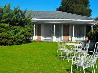 Khol Newman Bed & Breakfast - 6