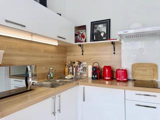 Port Royal YourHostHelper - 5