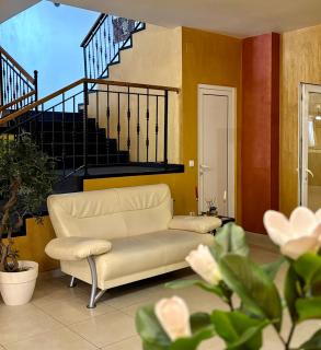 Hotel Trio Giroc - 1