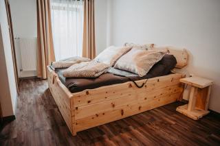 Chalet Mittner Wirt - Mitten - 3