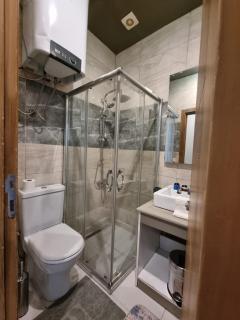 Mayata Gallery - 8