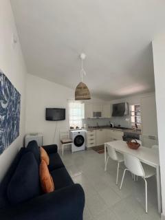 White Rock House - Fontane Bianche - 4