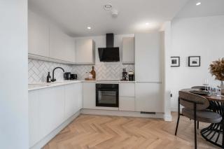 Cottonopolis Suite - Manchester - 8
