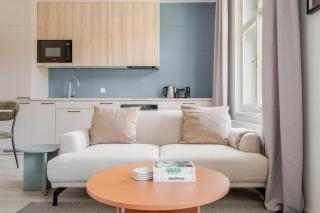 Blueground Nusle city view nr Vysehrad PRG-69 - 9