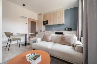 Blueground Nusle city view nr Vysehrad PRG-69 - 0