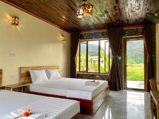 Rocky Mountain Ecolodge - 1