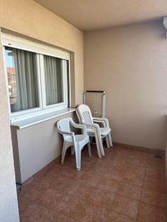 100m2 Apartment near Church - 3 bedrooms - 3 bathrooms - parking - 3