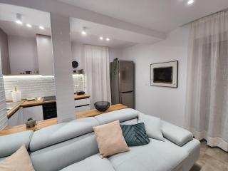 Feel like home 2 - 1