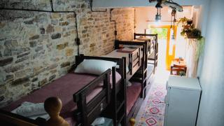 Trigona Guest House & Hostel - Gjirokastër - 8