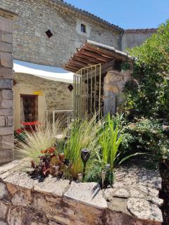 Ardèche les cigales, studio murier piscine partagée - Grospierres - 4