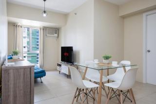 Furnished 2-Bedroom in Avida Towers Riala, Cebu IT Park with Fast WiFi, Netflix, Pool and More - Cebu City - 8